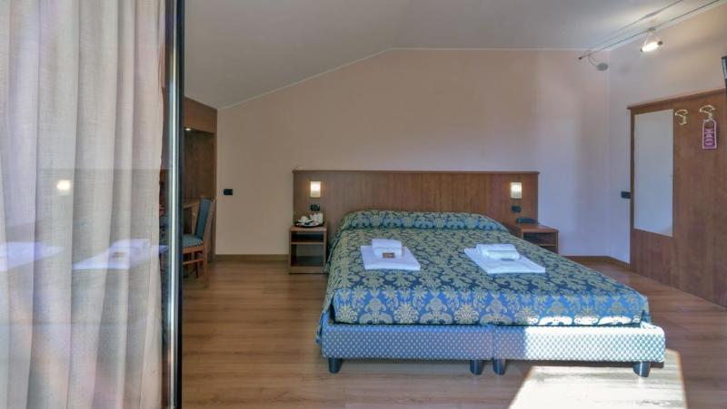 Hotel Postumia Dossobuono Εξωτερικό φωτογραφία
